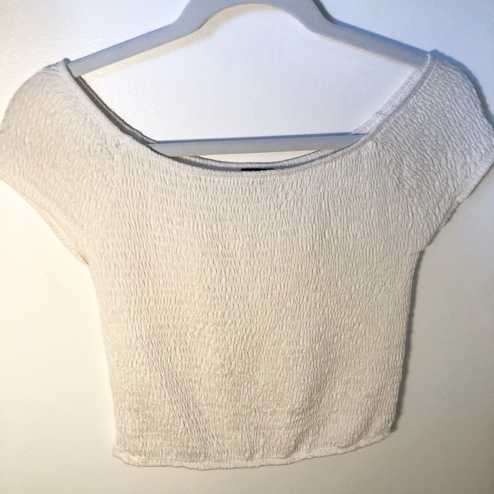 Brandy Melville white crop top!